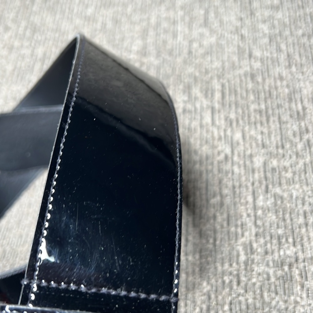 Accessories by Pearl black shiny belt size medium - Picture 2 of 10